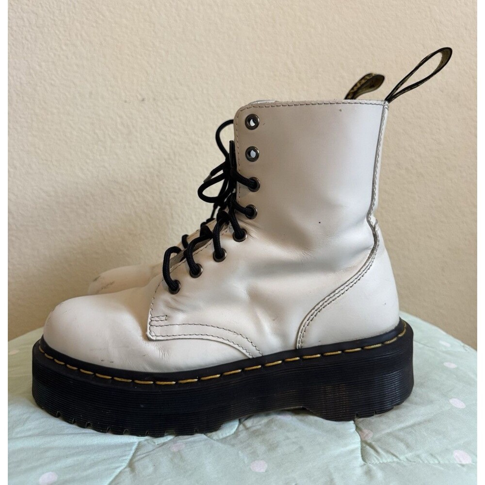 Dr. Martens Jadon White Leather Platform Lace-Up Ankle Boots Womens size US 8